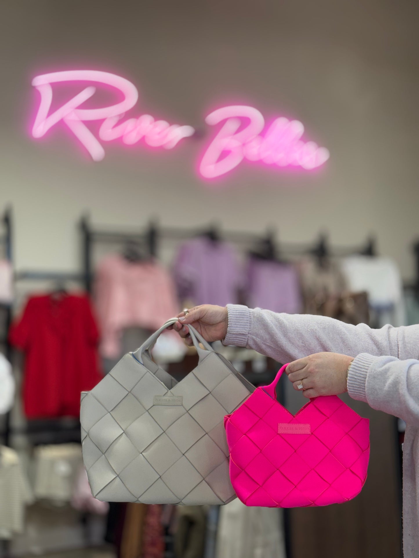 THE DALLAS MINI- NEON PINK