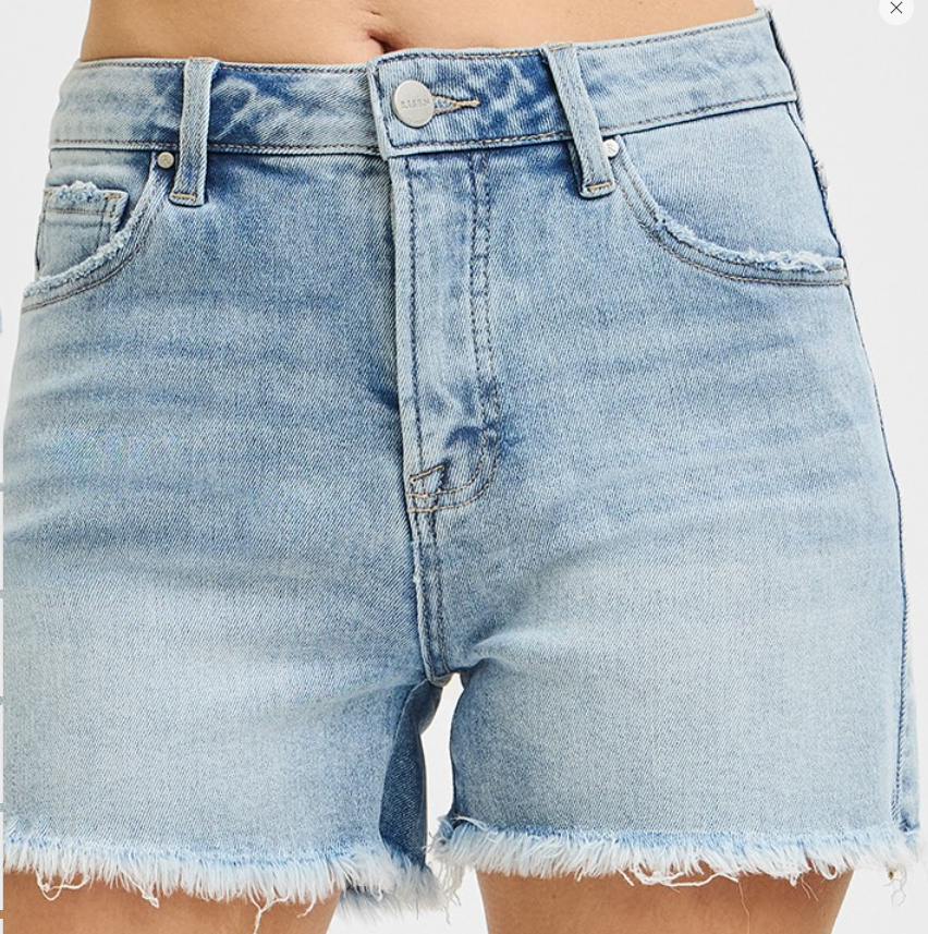 HIGH RISE-FRAY HEM SHORTS
