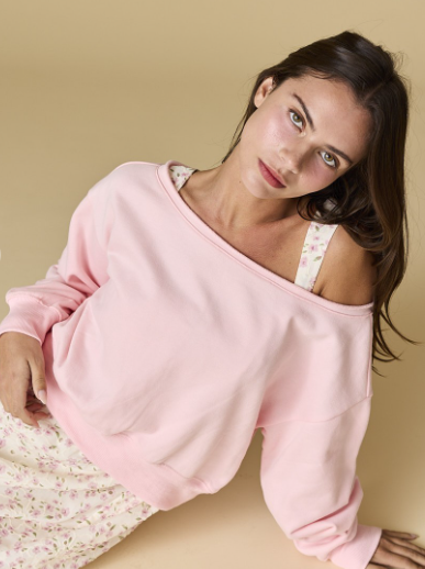 ALINA OFF SHOULDER CROPPED SWEATSHIRT