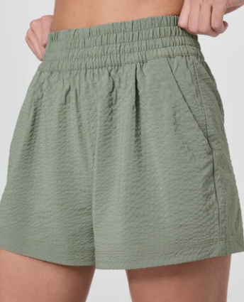 VILLA TEXTURED SHORT