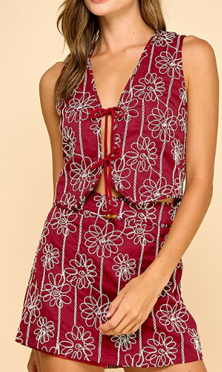 V-NECKLINE VESET WITH SKORT