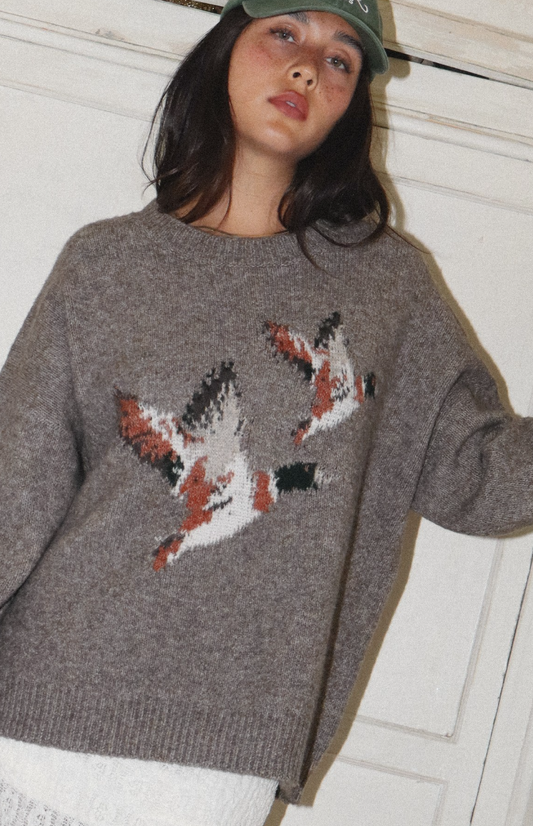 FLYING DUCK KNIT SWEATER