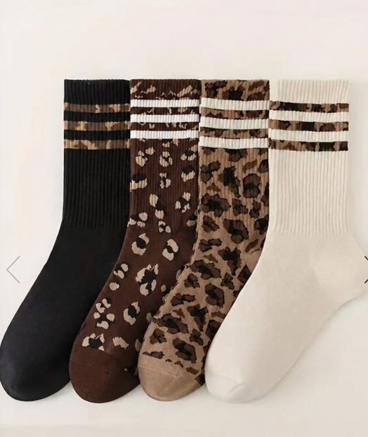 ANIMAL PRINT HALF CREW SOCKS