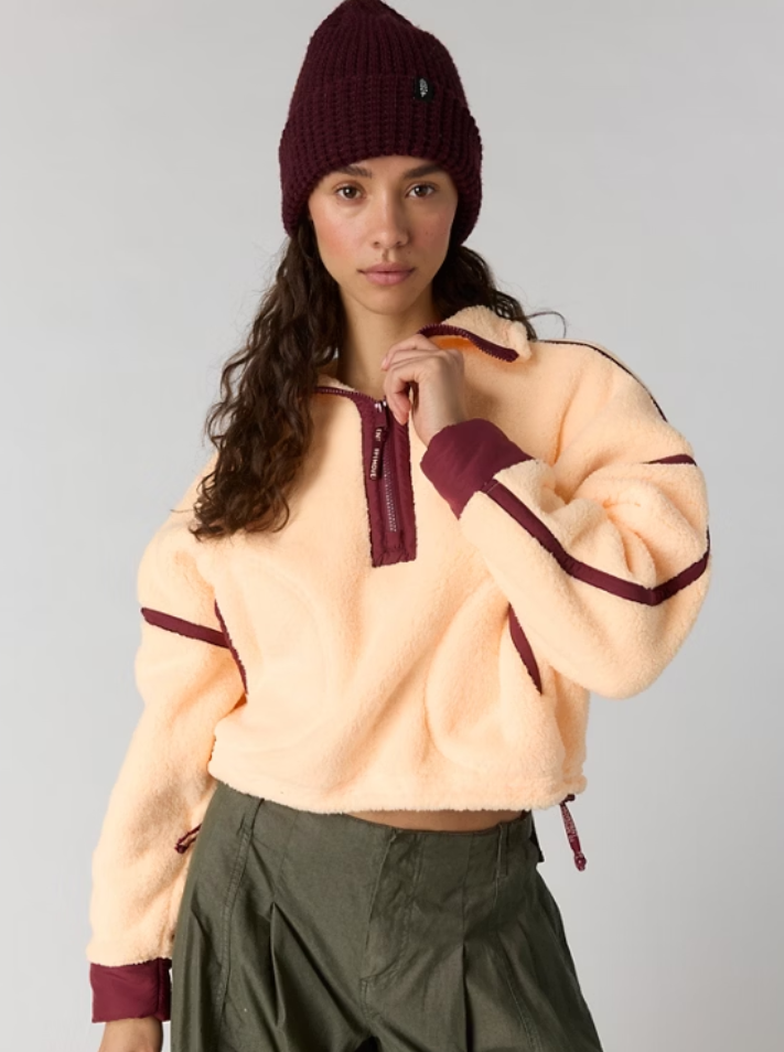 MOUNTAIN HIGH 1/2 ZIP