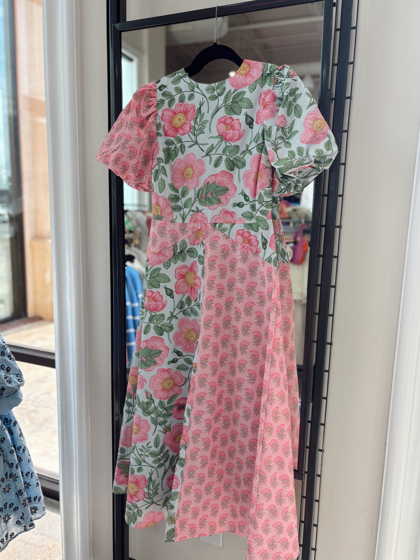 FLORAL MIDI DRESS