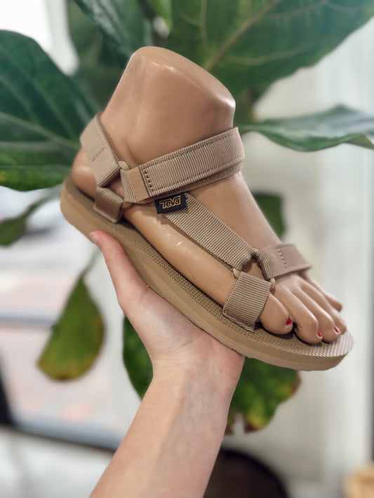 W MIDFORM UNIVERSAL CANVAS